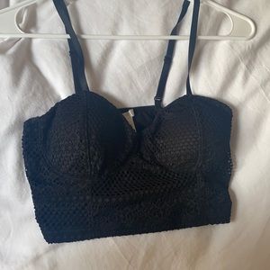 Size small black sexy crop